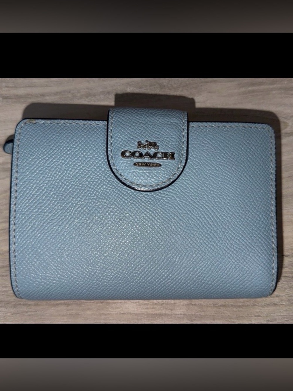 Coach Medium Corner Zip Wallet